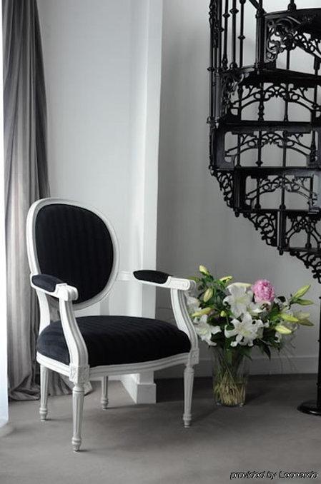 Boutique Konfidentiel Hotel Parigi
